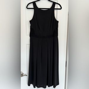 Ashley Graham Beyond black dress size 12